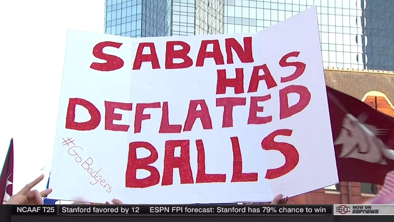 Illustration for article titled Cowherd's Hair: Your College GameDay Sign Roundup